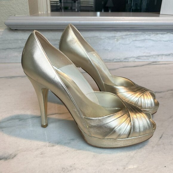 STUART WEITZMAN Golden Peep Toe Platform Leather Heels Size 7-1/2” - Picture 1 of 10